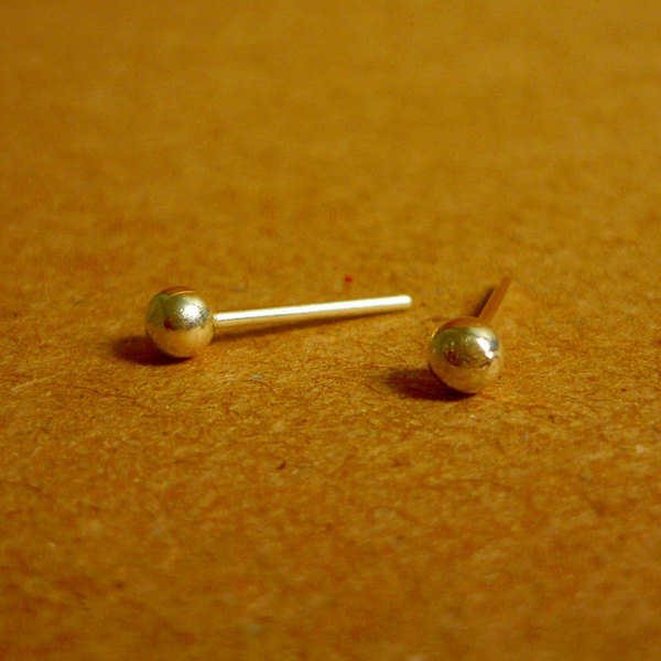 SALE - 3 mm Silver Ball Stud Earrings - Cartilage Stud Earrings - Gift under 10