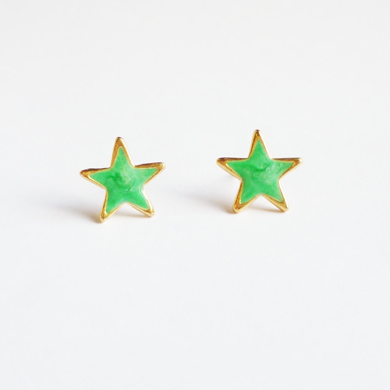 Large Green Star Stud Earrings - 14 Mm - Gift Under 10