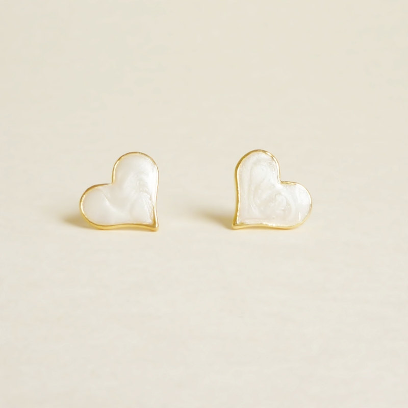 Large Sexy Pearl White Heart Stud Earrings - Gift Under 10